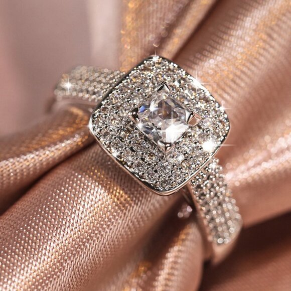 🎁Shiny Square CZ Bling Micro Delicate Luxury Silver Ring for , UNVN12203 - Picture 3 of 7